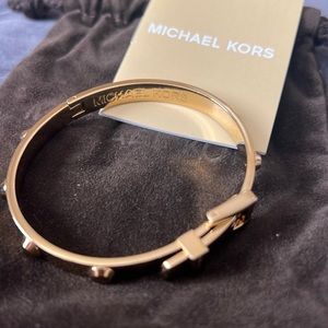 Michael Kors bangle